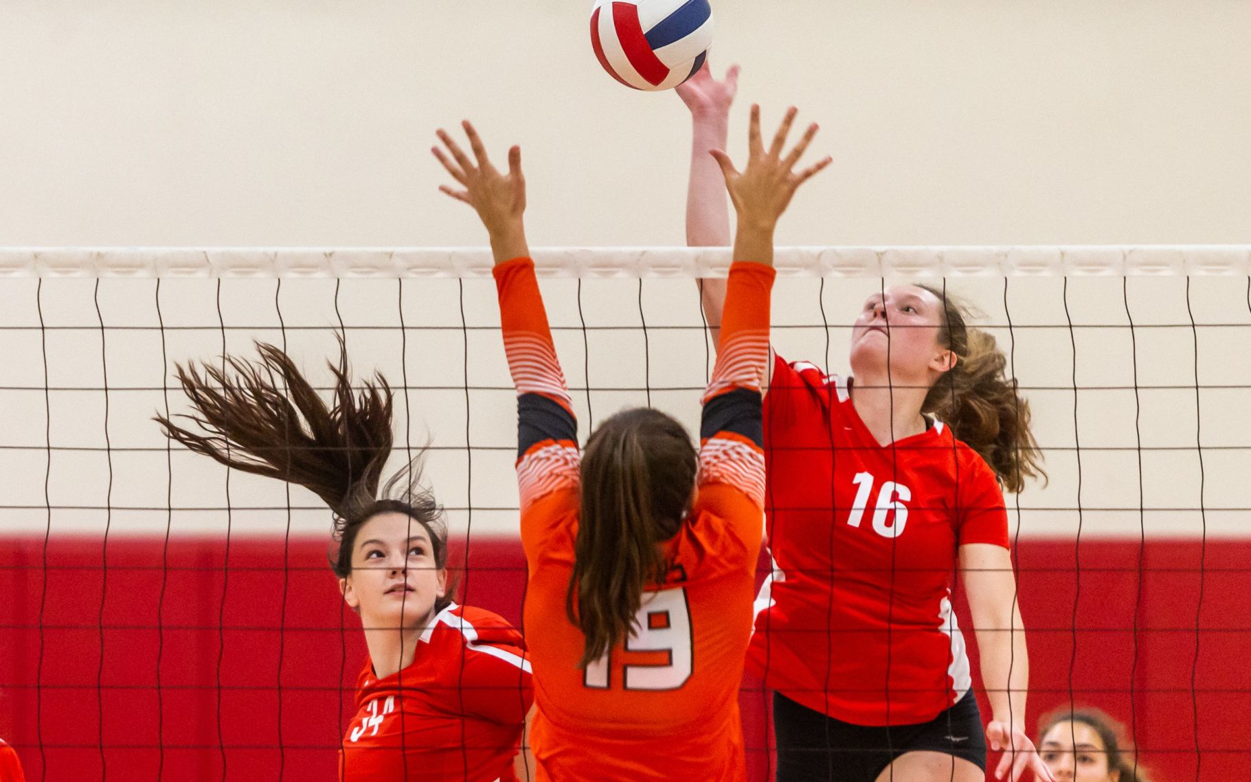Cor Jesu vs. Edwardsville volleyball